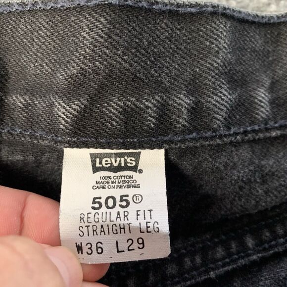 Vintage Levi’s 505 Men Regular Fit Black Jeans Red Tab Size 36x29 (Actual 34x29) - Picture 6 of 16